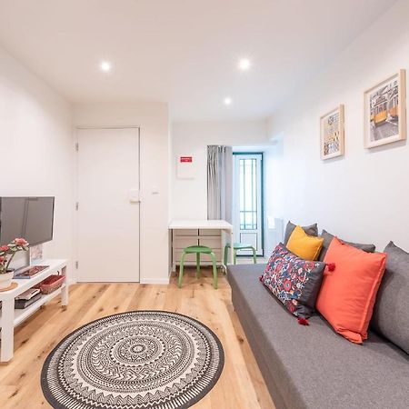 Guestready - Charming Studio- Newly Renovated! Apartment Lisbon Bagian luar foto