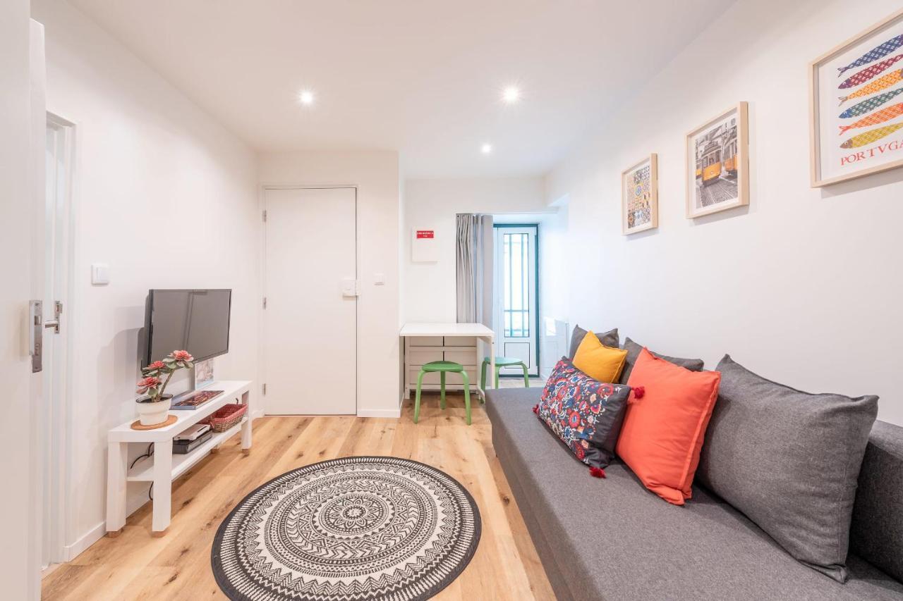 Guestready - Charming Studio- Newly Renovated! Apartment Lisbon Bagian luar foto